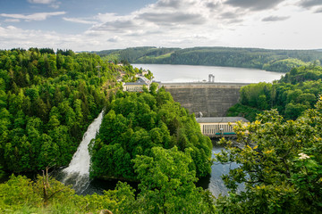 lead hole Dam is a congrete dam across the lead mountains and saale river, overflow, rare event,...