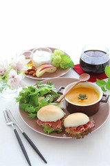 かぼちゃのポタージュの朝食