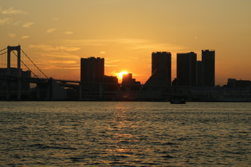 東京湾の夕日