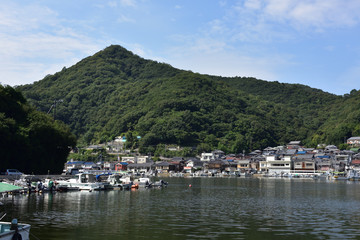 Fototapeta na wymiar 日本の岡山県備前市日生町の美しい漁港