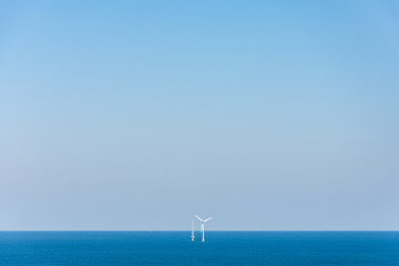 Fototapeta premium 洋上風力発電