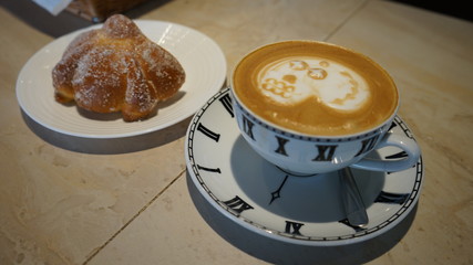 cafe y pan de muerto