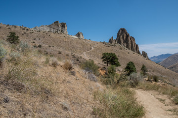 Back side of Saddle Rock from trail view