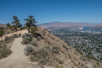 Wenatchee Valley looking north from top of Saddle Rock hike
