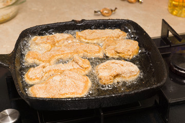 cooking nuggets from fresh chicken meat