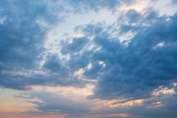 Fototapeta na wymiar morning sunrise in the clouds, red and blue clouds