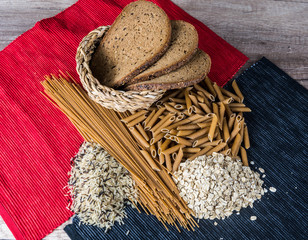 Fototapeta na wymiar different types of natural whole grain foods