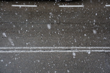 Nieve sobre carretera