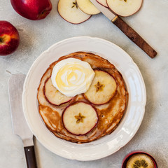 Apple Pancakes