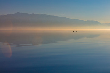 Obraz na płótnie Canvas Utah Lake Winter Sunrise