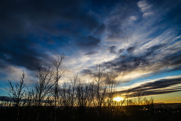 アイスランド・ゲイシールの風景と朝焼け