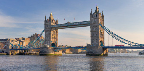 Fototapeta na wymiar Tower Bridge in London, United Kingdom.
