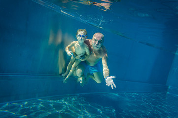 Generationenpooltaucher