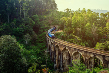 The Nine Arches Bridge is one of the most iconic bridges and beautiful sights of Sri Lanka.