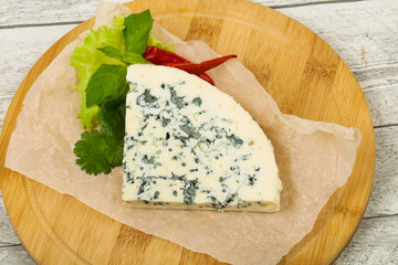 Blue cheese slice