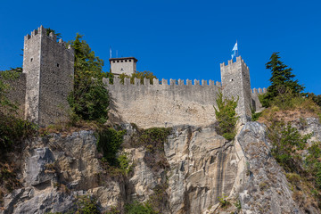 Fototapeta na wymiar Ancient stone fortress in San Marino (Italy)