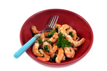 Assiette de crevettes persillées