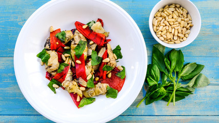 Healthy Roast Red Pepper and Artichoke Salad