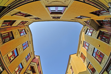 Łódzkie kamienice.  © Tomasz Warszewski