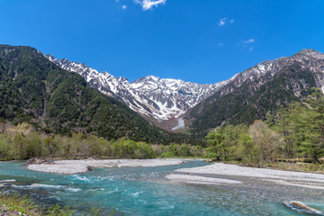 Fototapeta na wymiar Azusa river and hotaka mountain at Kamikochi in Northern Japan Alps.