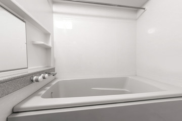 ユニットバス　Clean bathroom in apartment house