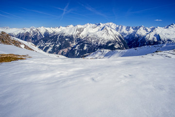 Fototapeta na wymiar The perfect ski resort for winter vacation, Gastein, Austria