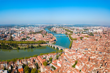 Fototapeta na wymiar Toulouse aerial panoramic view, France