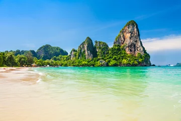 Photo sur Plexiglas Railay Beach, Krabi, Thaïlande Clear water beach in Thailand