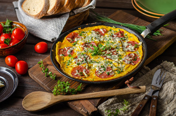 Omelette with salami and blue cheese