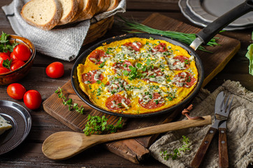 Omelette with salami and blue cheese