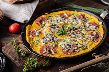 Omelette with salami and blue cheese