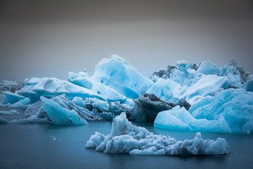 Iceberg on the Fjallsárlón lagoon