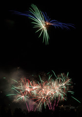 Allassac (Corrèze, France) - Feu d'artifice lors de la fête annuelle