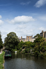 View of the Kennet and Avon Canal in Bath, Somerset, England, Europe