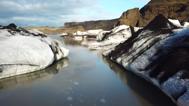 Obrazy (Jokulhaup) — zdjęcia, wektory i wideo bez tantiem (72) Adobe