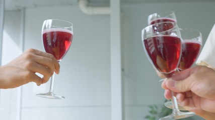 乾杯・ワイン