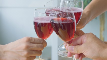 乾杯・ワイン