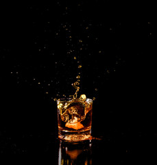 Whiskiey Splash