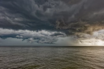  Violent storm and low clouds © Robert