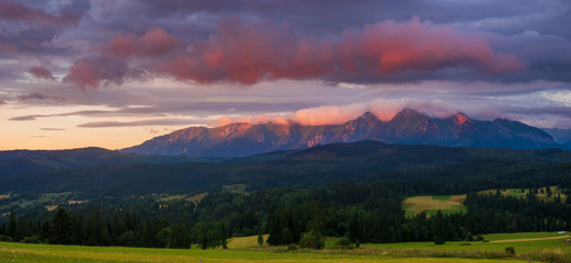 Fototapety na wymiar - Fototapeta24.pl