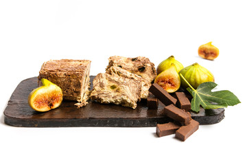 Fig halva dessert slices on a cutting board
