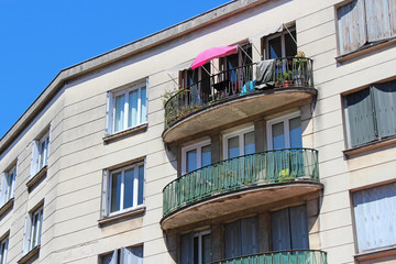 Fototapeta na wymiar flat building in nantes (brittany - france