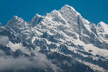 Fototapeta na wymiar himalayan mountains