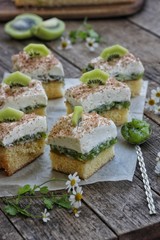 sandwiches with salmon and cottage cheese