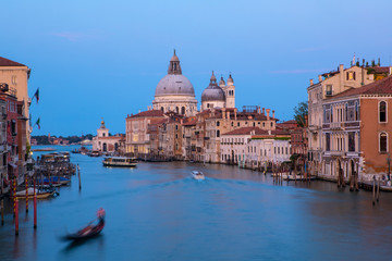 Fototapeta na wymiar View from Ponte dell'Accademia in Venice