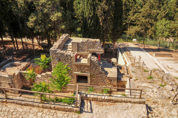 Fototapeta na wymiar The famous ruins of Knossos in Crete
