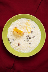 rice pudding with raisins and butter