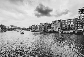 Naklejka premium Boot in Amsterdam (p1)