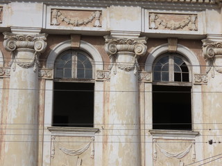Fototapeta na wymiar facade of old house in Pelotas, Brasil