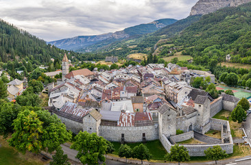 Colmars in der Haut Provence am oberen Ende des Verdon-Talsls